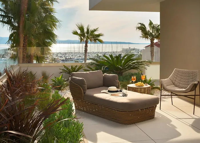 Mirari Boutique 4*
