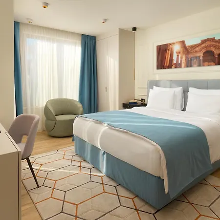 מלון Mirari Boutique 4*