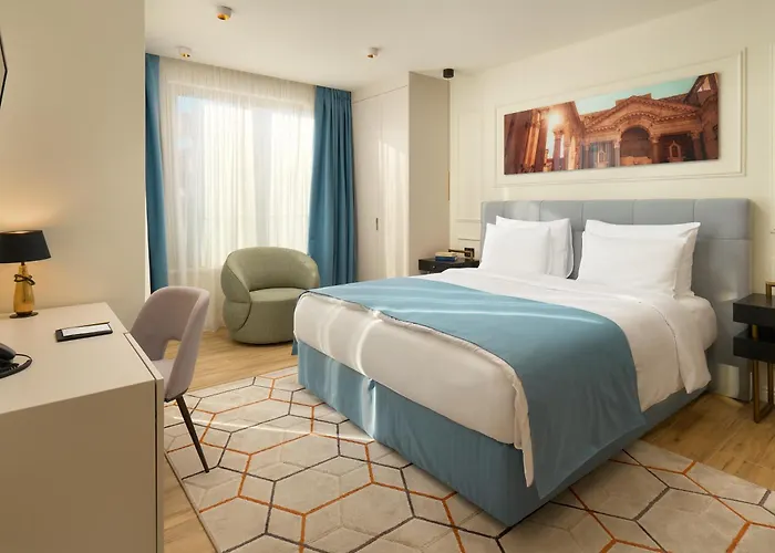 Hotell Mirari Boutique 4*